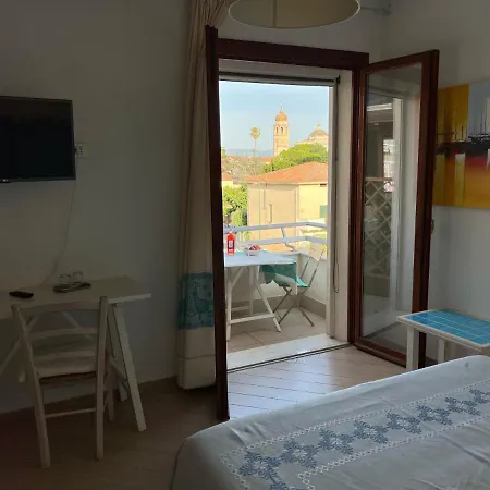 Bed & Breakfast Con Vista Oristano