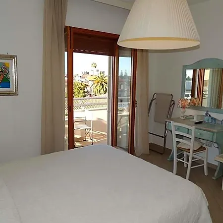 לינה וארוחת בוקר Con Vista