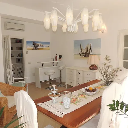 Bed & Breakfast Con Vista Oristano