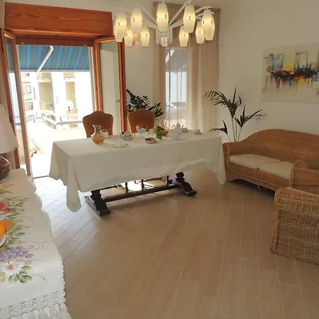Bed & Breakfast Con Vista Oristano
